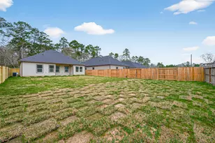 1107 Lyle W Ave, Cleveland, TX 77327 - Photo 14