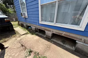 818 E 40th St, Houston, TX 77022 - Photo 12