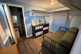 818 E 40th St, Houston, TX 77022 - Photo 2