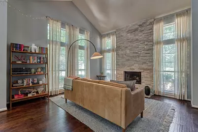 31 Grey Birch Place, The Woodlands, TX 77381 - Photo 18