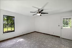 17202 N Main St, Alvin, TX 77511 - Photo 20