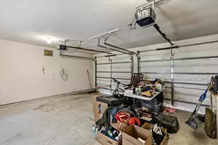 17202 N Main St, Alvin, TX 77511 - Photo 34