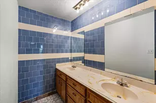 17202 N Main St, Alvin, TX 77511 - Photo 22