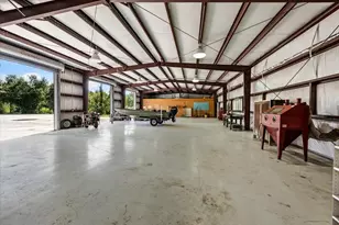 17202 N Main St, Alvin, TX 77511 - Photo 42