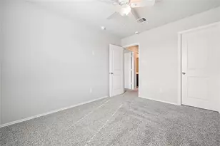 9295 Inland Leather Ln, Conroe, TX 77385 - Photo 10