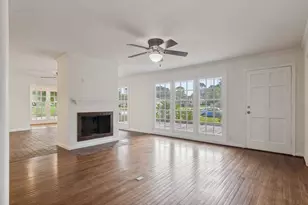5341 Pagewood Ln, Houston, TX 77056 - Photo 6