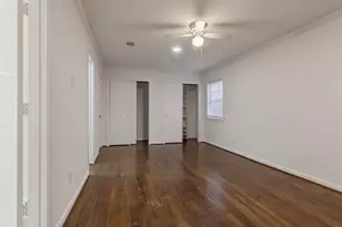 5341 Pagewood Ln, Houston, TX 77056 - Photo 16