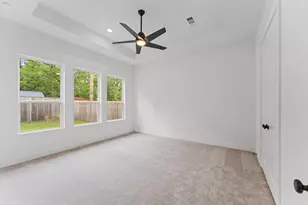 8218 Sherman Pk Trl, Spring, TX 77389 - Photo 12