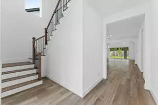 8218 Sherman Pk Trl, Spring, TX 77389 - Photo 4