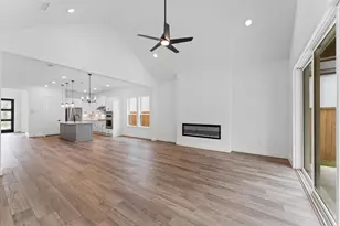 8218 Sherman Pk Trl, Spring, TX 77389 - Photo 6