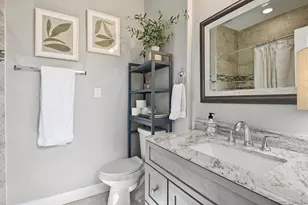 410 Peach St, Tomball, TX 77375 - Photo 26