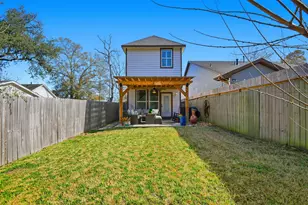 410 Peach St, Tomball, TX 77375 - Photo 30