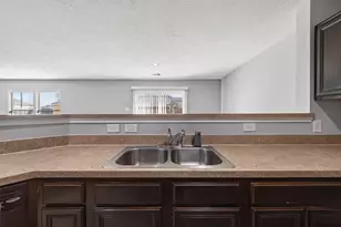 2707 Piney Lake Ct, Houston, TX 77038 - Photo 10