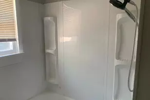 136 Glendale St, Houston, TX 77012 - Photo 12