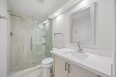 651 Bering Drive #402, Houston, TX 77057 - Photo 10