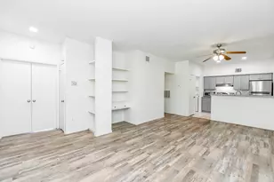 2626 Holly Hall St, Houston, TX 77054 - Photo 18