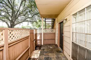 2626 Holly Hall St, Houston, TX 77054 - Photo 2
