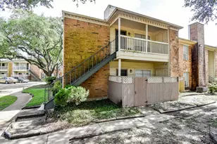 2626 Holly Hall St, Houston, TX 77054 - Photo 20