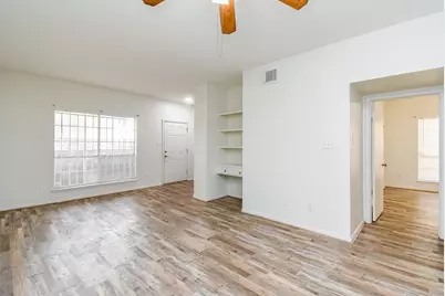2626 Holly Hall Street #307, Houston, TX 77054 - Photo 4