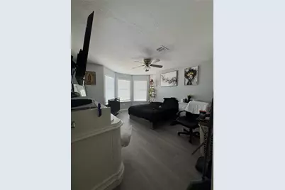 8518 Wild Basin Drive, Houston, TX 77088 - Photo 22