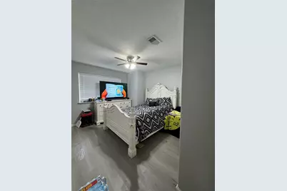 8518 Wild Basin Drive, Houston, TX 77088 - Photo 16