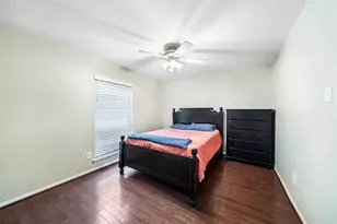 1710 Indiana St, Houston, TX 77006 - Photo 4