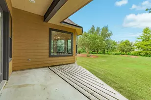 306 Wagon Wheel Trail, Angleton, TX 77515 - Photo 12