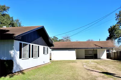 218 Smith Street, Columbus, TX 78934 - Photo 34