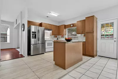 10054 Rio Bravo Road, Houston, TX 77064 - Photo 18