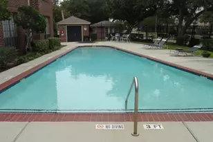 8055 Cambridge St, Houston, TX 77054 - Photo 12