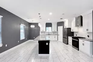 5125 Larkspur St, Houston, TX 77033 - Photo 12