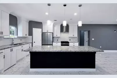 5125 Larkspur Street, Houston, TX 77033 - Photo 16