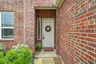 12526 Sabine Point Dr, Humble, TX 77346 - Photo 4