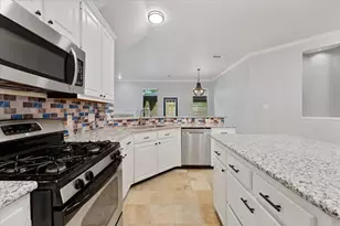 29823 Spring Terrace Dr, Spring, TX 77386 - Photo 20