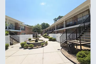 14333 Memorial Drive #91, Houston, TX 77079 - Photo 2