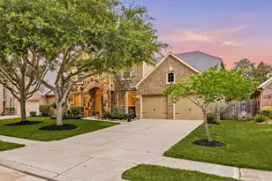 28014 Canyon Wren Dr, Katy, TX 77494 - Photo 2