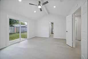 9742 Shell Rock Rd, La Porte, TX 77571 - Photo 12