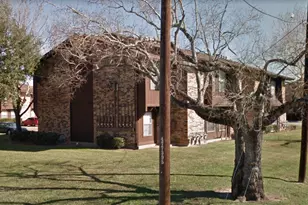 900 Avenue J, Bay City, TX 77414 - Photo 2