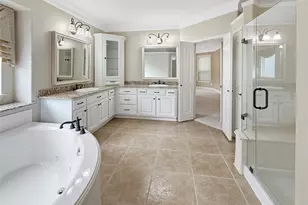 110 W Lansdowne Cir, The Woodlands, TX 77382 - Photo 16