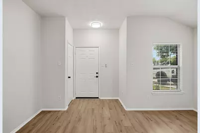 18151 Sorrell Oaks Circle, Richmond, TX 77407 - Photo 4