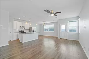 3902 Deledda Dr, Katy, TX 77493 - Photo 10