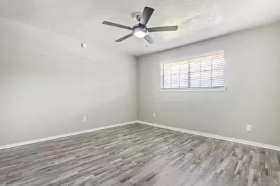 1212 Hampshire Ln #206-2, Richardson, TX 75080 - Photo 2