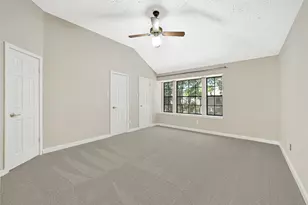 3510 Honey Creek Dr, Sugar Land, TX 77478 - Photo 14
