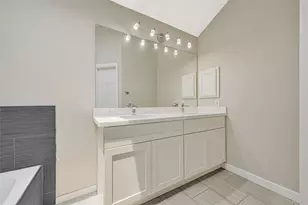 3510 Honey Creek Dr, Sugar Land, TX 77478 - Photo 16
