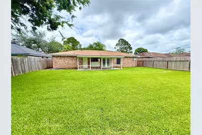 16814 David Glen Drive, Friendswood, TX 77546 - Photo 10