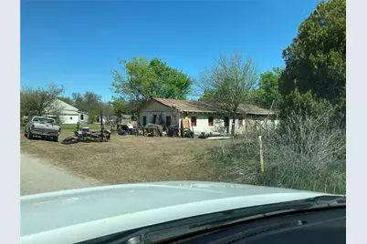 205 S Prairie Avenue, Petrolia, TX 76377 - Photo 4