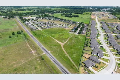 280 N Lantana Circle, Sealy, TX 77474 - Photo 2