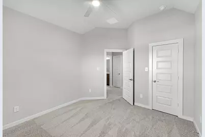 4502 Whisperwood Drive, Rosenberg, TX 77471 - Photo 32