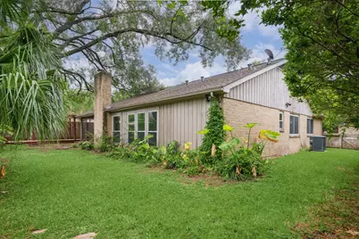 1706 Cherry Bend Drive, Houston, TX 77077 - Photo 24