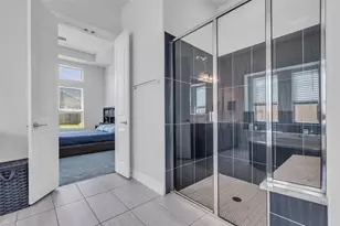 423 Round Top St, Webster, TX 77598 - Photo 26